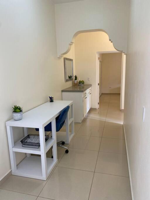 Lovely 2 Bedroom Apartment In Quiet Neighborhood! Филипсбург Екстериор снимка