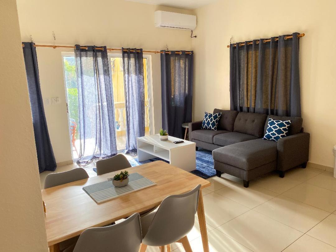 Lovely 2 Bedroom Apartment In Quiet Neighborhood! Филипсбург Екстериор снимка